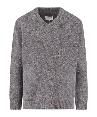 MAISON MARGIELA V-NECK SWEATER