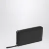 Maison Margiela Black Four Stitches Zip Wallet In Black
