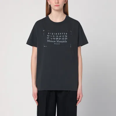 MAISON MARGIELA WASHED BLACK T-SHIRT WITH LOGO PRINT