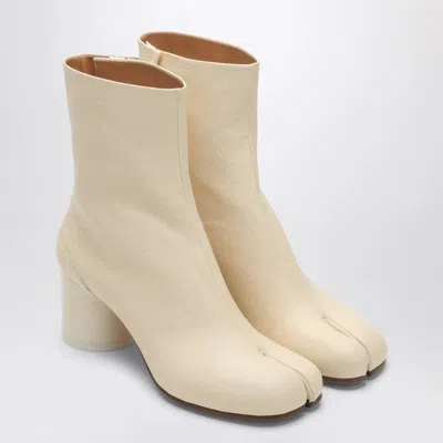 MAISON MARGIELA WHITE TABI ANKLE BOOT