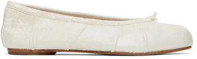 Maison Margiela Tabi Split-toe Distressed Suede Ballet Flats In Ha740 White Pearly