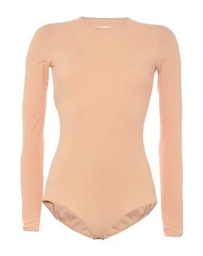 Maison Margiela T-shirts In Beige