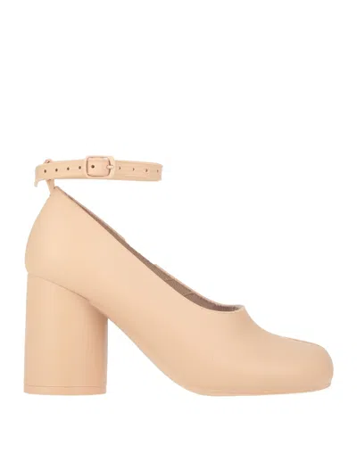 Maison Margiela Pumps In Pink