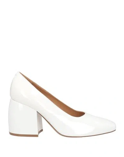 Maison Margiela Woman Pumps White Size 11 Leather