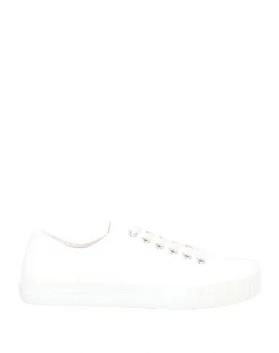 Maison Margiela Off-white Tabi Sneakers
