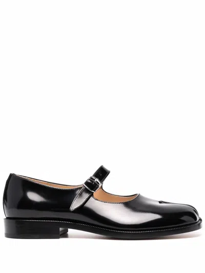 Maison Margiela Women's Flat Shoes In Black