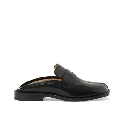 MAISON MARGIELA WOMEN'S TABI CITY LOAFER MULE