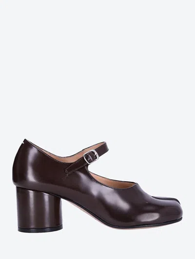 Maison Margiela Tabi 60mm Mary Jane Pumps In Brown