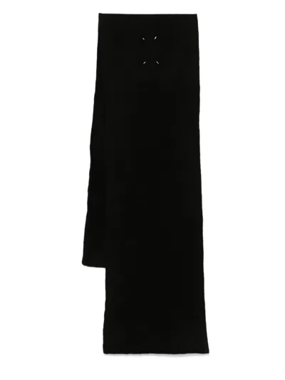 Maison Margiela Wool Scarf In Black