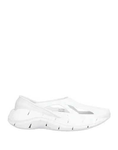 Maison Margiela X Reebok Man Sneakers White Size 7 Textile Fibers