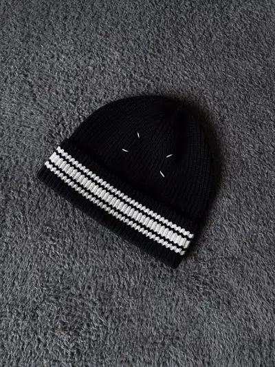 Pre-owned Maison Margiela X Vintage Maison Margiela 4 Stitch White Stripe Wool Ribbed Beanie Hat In Black