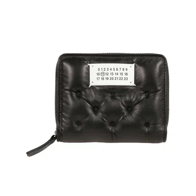 Maison Margiela Zipped Quilted Wallet In Black