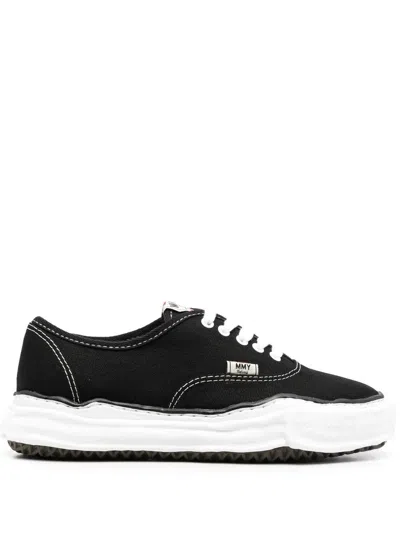 Maison Mihara "baker" Low Top Sneakers In Black