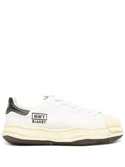 Maison Mihara Blakey Low Sneakers In White