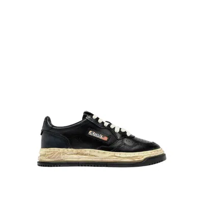Maison Mihara X Autry Sneakers In Black