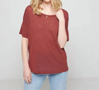 Maison Montagut Flamed Linen Button Back T-shirt In Bordeaux In Blue