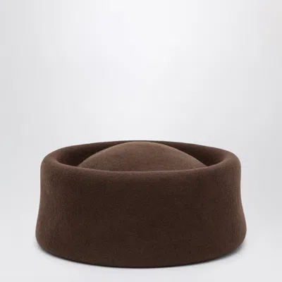 Maison Ola Le Jackie Structured Wool Hat In Brown