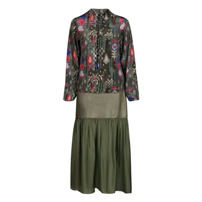 Maison Qala Green The Pre-party Portrait