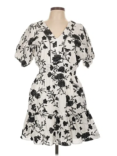 Pre-owned Maison Tara Cocktail Dress In Ivory