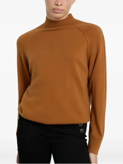 Maison123 Achille Raglan-sleeve Sweater In Orange
