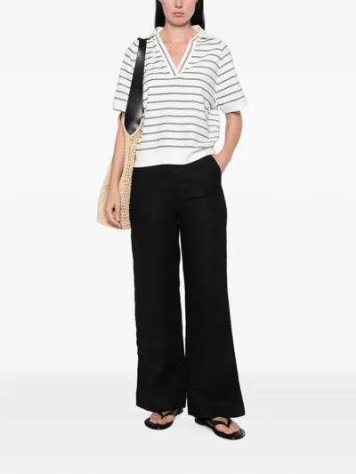 Maison123 Lilas Striped V-neck T-shirt In White
