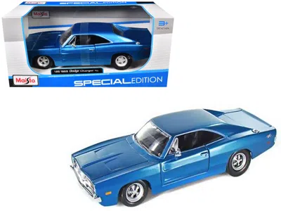 Maisto 1969 Dodge Charger R/t Hemi Blue 1/25 Diecast Model Car By