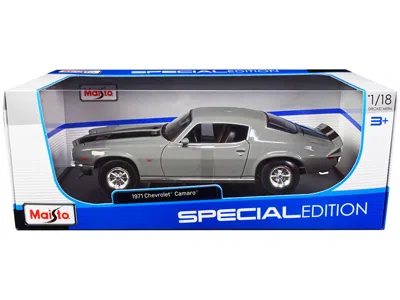 Maisto 1971 Chevrolet Camaro Gray With Black Stripes "special Edition" 1/18 Diecast Model Car By