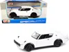 Maisto 1973 Nissan Skyline 2000gt-r (kpgc110) White "special Edition" Series 1/24 Diecast Model Car By Mais