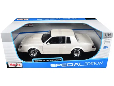 Maisto 1987 Buick Grand National White Metallic "special Edition" Series 1/18 Diecast Model Car By