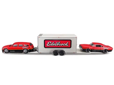 Maisto 2006 Dodge Magnum R/t Red And Black And 1969 Dodge Charger R/t Red And Black With Enclosed Car Trail