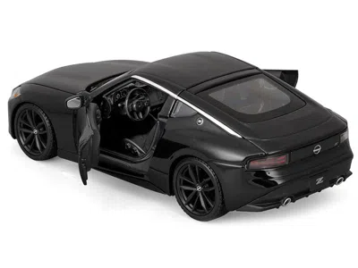 Maisto 2023 Nissan Z Black Metallic "special Edition" Series 1/24 Diecast Model Car By