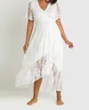 Maive & Bo Lace Maternity Gown In White In White