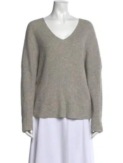 Pre-owned Maje Cashmere V-neck Sweater In Gray