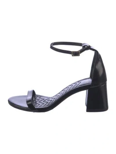 Pre-owned Maje Leather Chain-link Accents Sandals In Black