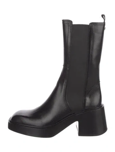 Pre-owned Maje Leather Chelsea Boots In Black
