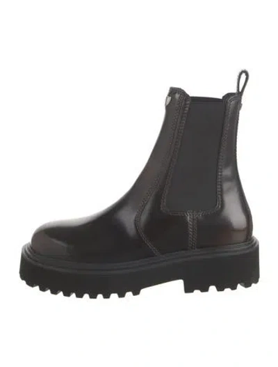 Pre-owned Maje Leather Chelsea Boots In Black