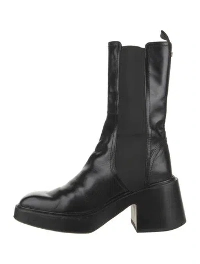 Pre-owned Maje Leather Chelsea Boots In Black