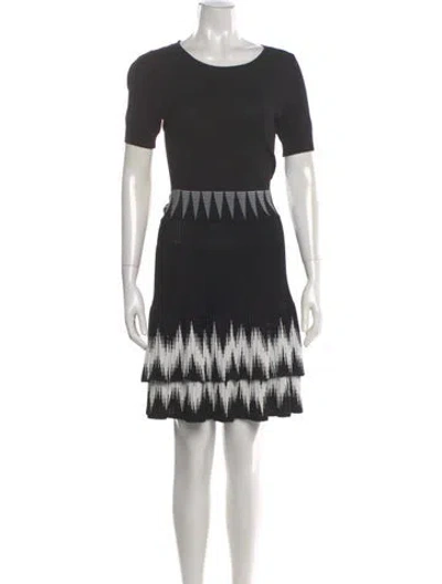 Pre-owned Maje Printed Knee-length Dress In Black