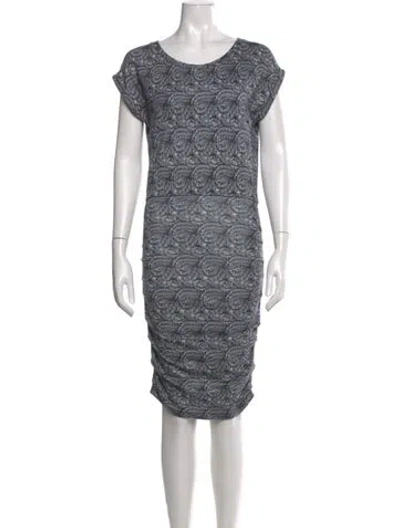Pre-owned Maje Printed Knee-length Dress In Blue