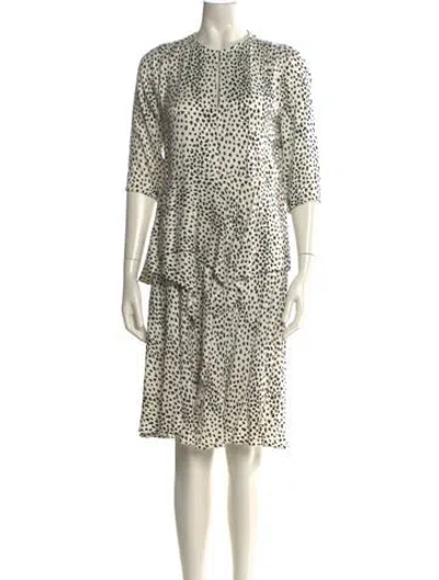 Pre-owned Maje Printed Knee-length Dress In White