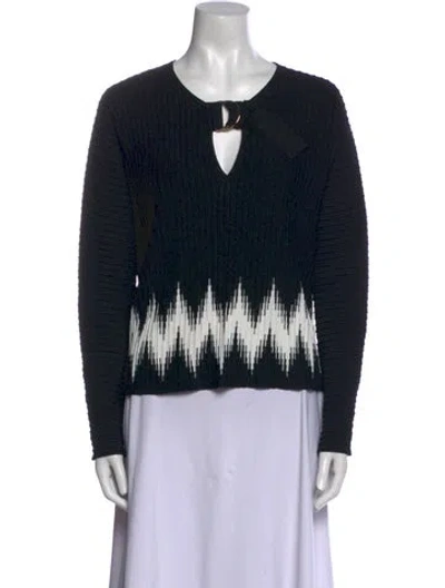 Pre-owned Maje Printed V-neck Tunic In Black