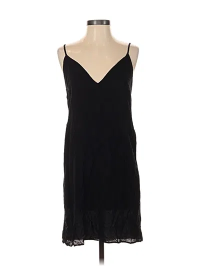 Pre-owned Maje Sleeveless T-shirt In Black