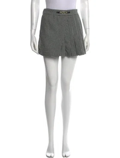 Pre-owned Maje Wool Mini Shorts W/ Tags In White