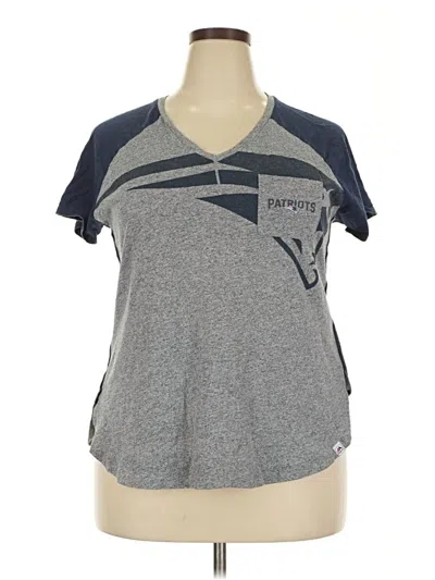 Pre-owned Majestic Active T-shirt In Gray