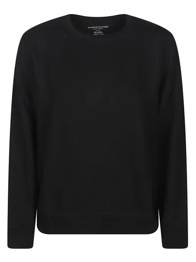 Majestic Cropped Black Sweatshirt With Round Neckline