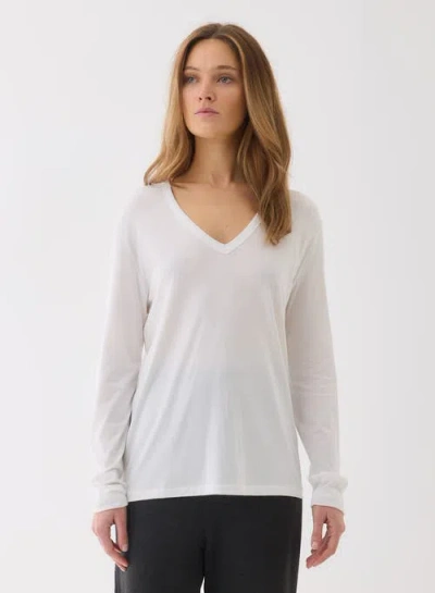 Majestic Filatures Lyocell Cotton Long Sleeve Semi Relaxed V-neck In White