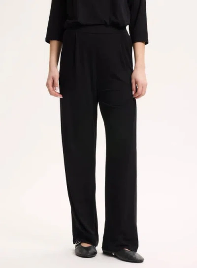 Majestic Filatures Soft Touch Soft Leg Pant In Black