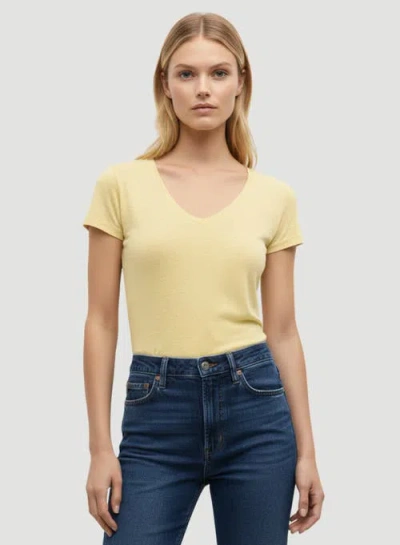 Majestic Filatures Stretch Linen Short Sleeve V-neck T-shirt In Yellow