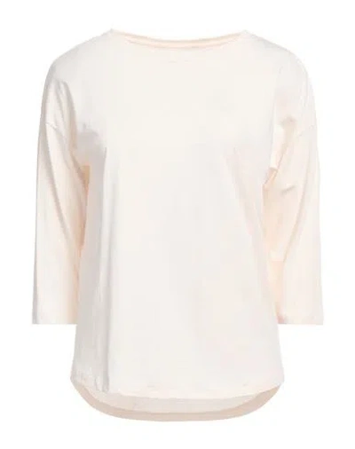 Majestic Filatures Woman T-shirt Cream Size 1 Lyocell, Cotton In White