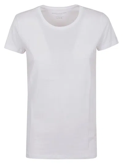 Majestic Round-neck Slim Fit T-shirt In White